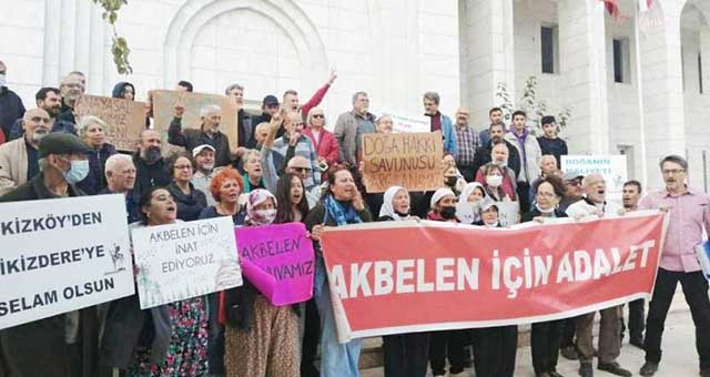 Akbelen Ormanı’nı korumak isteyenlerin yargılandığı dava Şubat ayına ertelendi