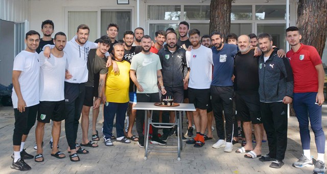 Bodrumspor evinde, Fethiyespor deplasmanda mücadele edecek