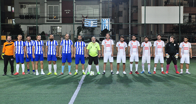 Cumhuriyet Kupası futbol turnuvası sürüyor