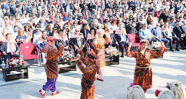 Zeytin Hasat Şenliği’nde, “Ortak Akıl” Yara Aldı..