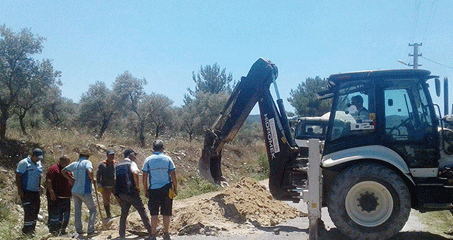 Milas’ın mahallelerinde şebekeler yenileniyor