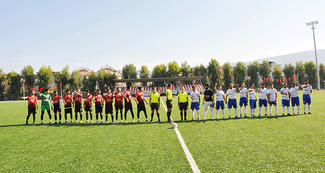 Gençlikspor farklı kazandı