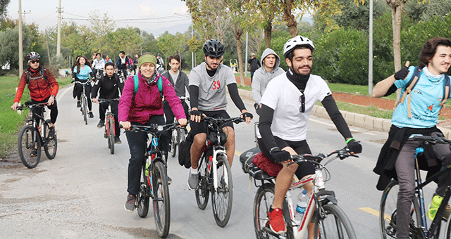 Sağlıklı yaşam için pedal bastılar