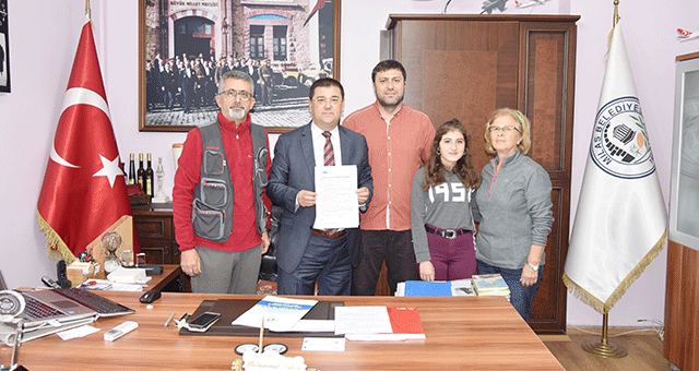 Başkan Tokat 'Doğa Dostu Belediye Başkanı Taahhütnamesi'ni imzaladı