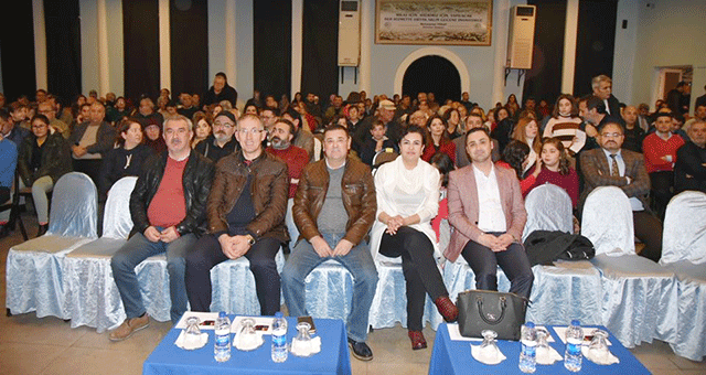 “Kıyıya Vuran Öykü”ye yoğun ilgi 