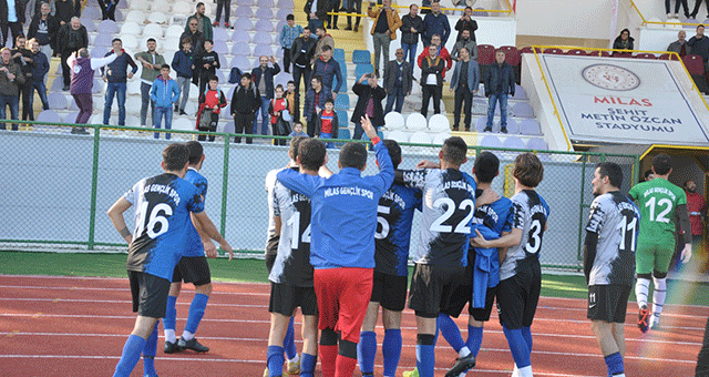 Play Off Garanti, Şampiyonluk Beklemede