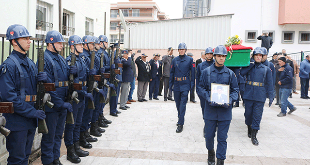 Merhum gazi törenle son yolculuğuna uğurlandı