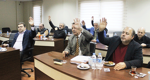 Katı atık bedelinin ertelenmesi için belediye ile görüşme kararı alındı