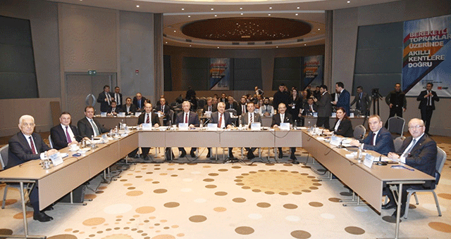 Büyükşehir Belediye Başkanları Adana’da buluştu