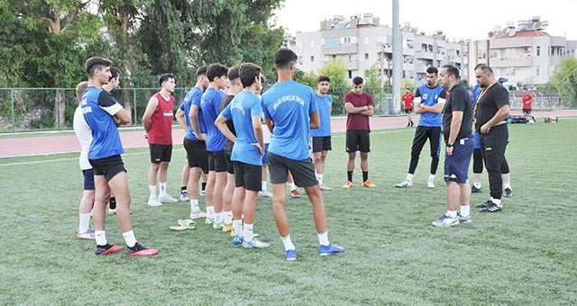 Güray Fedekar takımıyla çalışmalara başladı