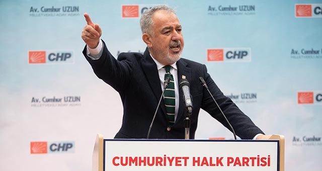 Cumhur Uzun,  “Ayağa Kalk Türkiye, Millet Geliyor, Cumhuriyet Halk Partisi geliyor.’’