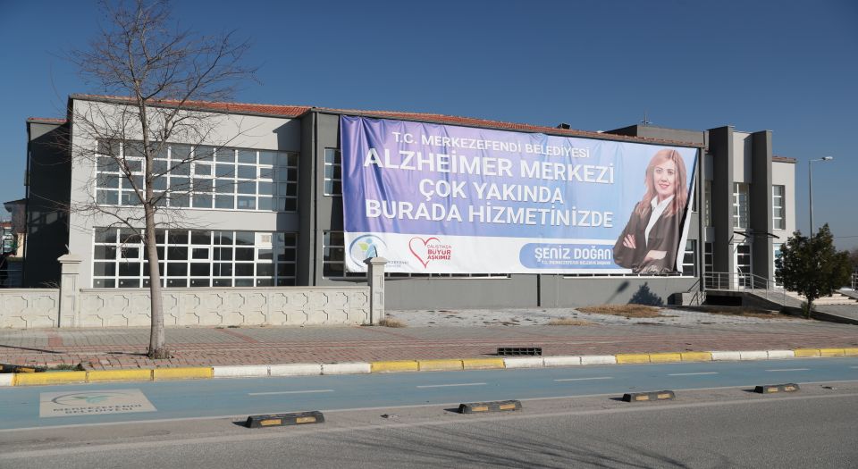 Merkezefendi Belediyesinden Şehre İlk Alzheimer Merkezi