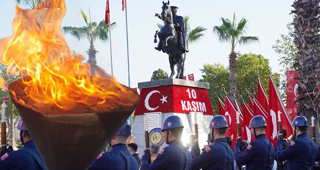 Sonsuza Dek Atatürk…