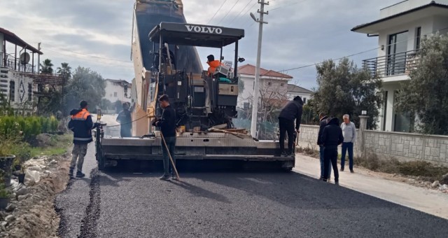 Büyükşehir Ekipleri Vatandaşların Güvenli Seyahati için Yollarda