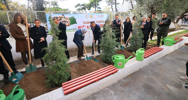 16 Bin 453 Fidan Toprakla Buluşacak