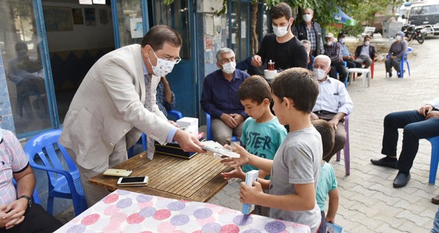 Başkan Tokat mahalle ziyaretlerini sürdürüyor