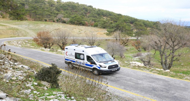 Büyükşehir sağlık hizmetleriyle vatandaşın kapısını çalıyor