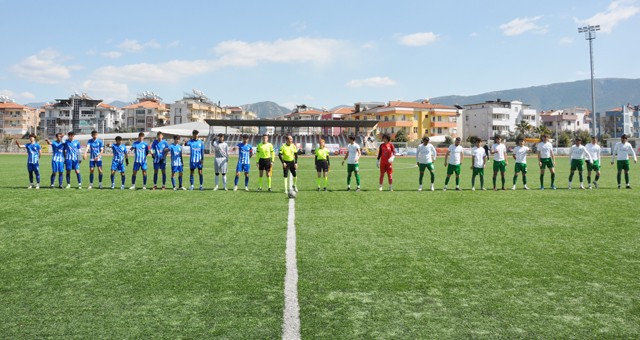 Muğlaspor U18 takımı, Milas Gençlikspor U18 takımını  farklı yendi