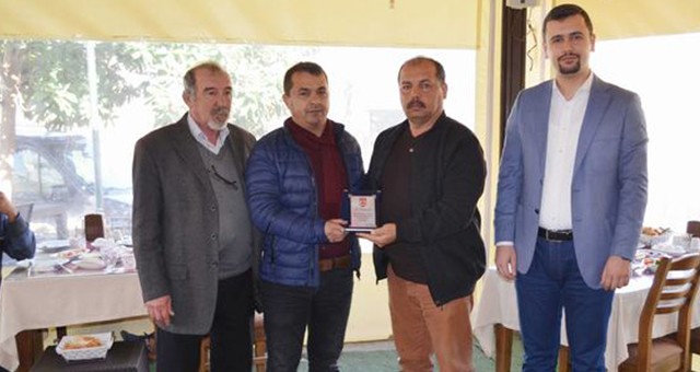 Menteş Gençlikspor’dan teşekkür plaketi