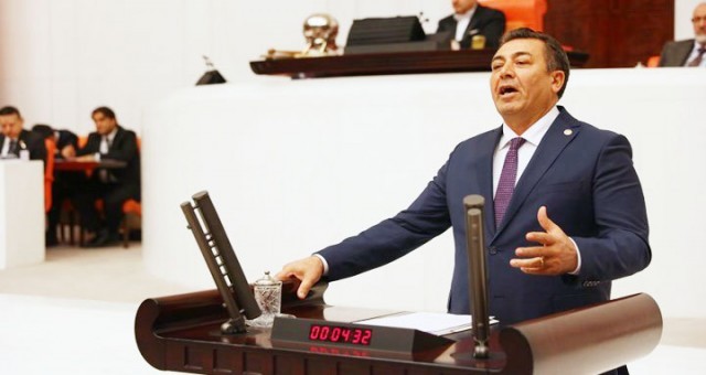 CHP’li Mürsel Alban: “PARALEL BELEDİYE YAPILANMASI RESMİYET KAZANIYOR”