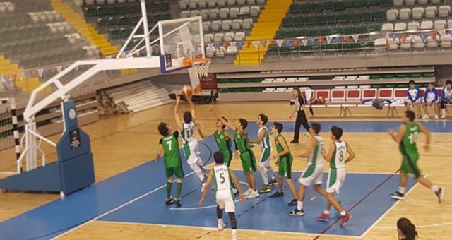 Okul Sporları Basketbola Sürüyor