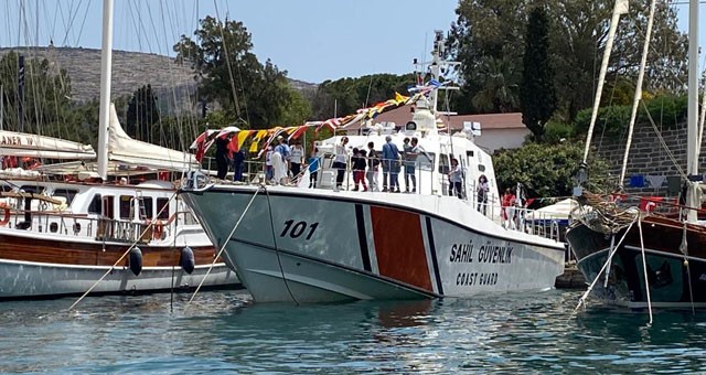 Muğla Jandarması 23 Nisan’da çocuklara bayram coşkusu yaşattı