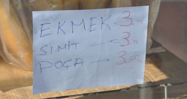 Ekmek, simit 3 TL!.. Vatandaş neler neler demiyor!?