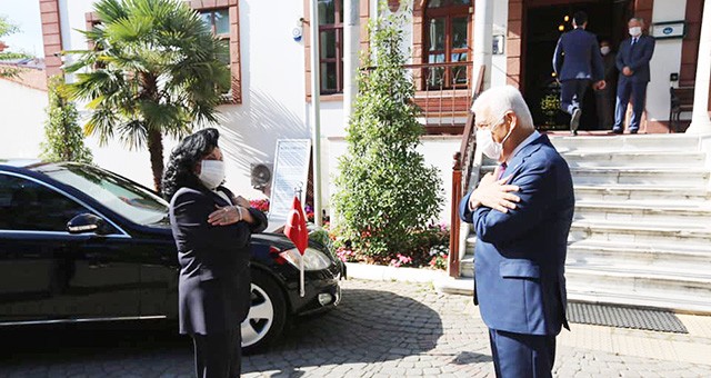 Muğla Valisi’nden Başkan Gürün’e veda ziyareti