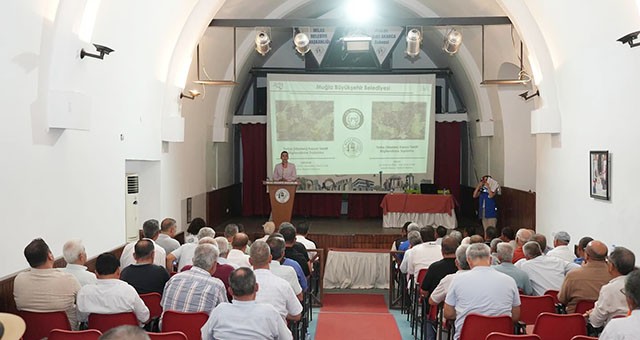 Milas’ta Torba (Maden) Kanunu Bilgilendirme Toplantısı: “820 Bin Zeytin Ağacı Tehlikede”