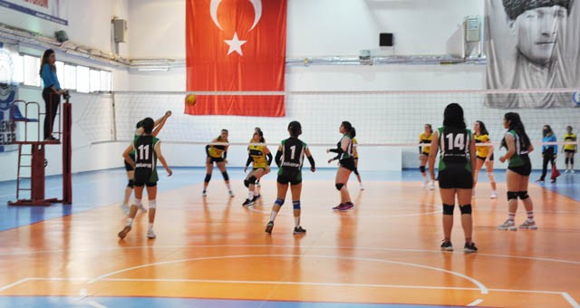 Milas Belediyespor’un midileri galip