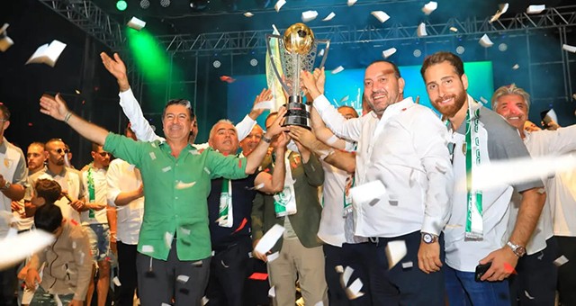 Tarihi Başarı, Süper Lig Kutlamaları Sabaha Kadar Sürdü