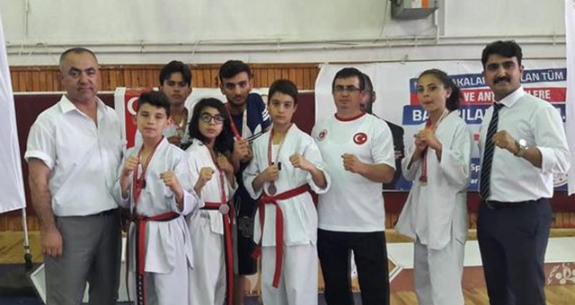 Teakwondo Muğla İl Birinciliği’nde  9 Sporcu; 5 altın, 4 bronz madalya