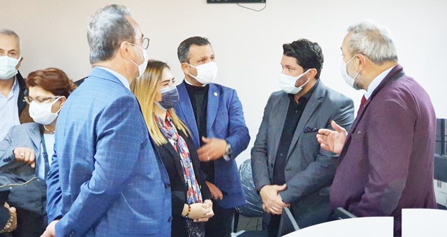 CHP’li Erbay: Deprem gerçeğinde bugün yaralar sarılmalı, yarına kalıcı çözümler bulunmalı