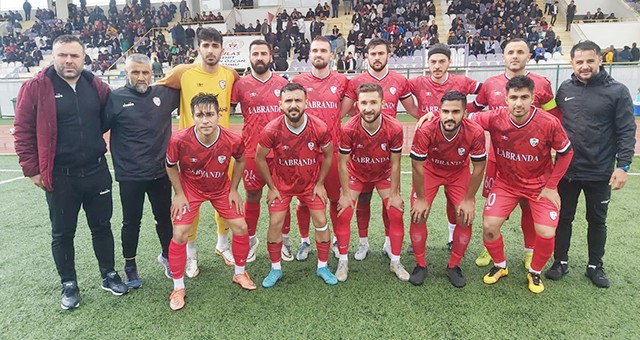 Milas Belediye Beçin Spor evinde kaybetti