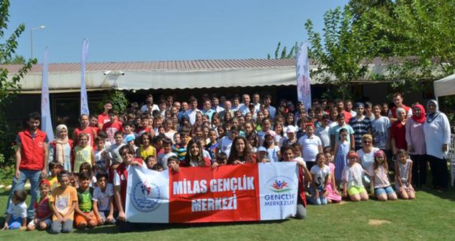 Gençlik Merkezi Çalışmalarını Değerlendirdi