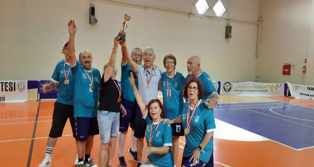 TAZELENME ÜNİVERSİTESİ MİLAS EKİBİ VOLEYBOLDA ŞAMPİYON OLDU