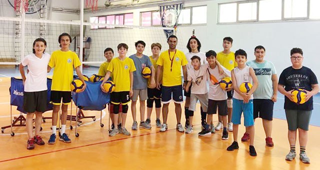 Milas Belediye Atatürk Kapalı Spor Salonu’nda her branşta sporculara hizmet veriliyor