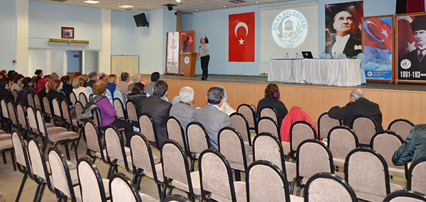 “Kadına Yönelik Şiddet” konferansı yapıldı