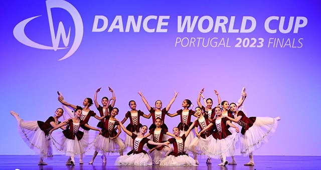 Bodrum’lu milli dansçılar dünya ikincisi oldular