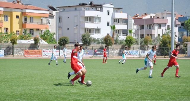 Özge Koleji zorda olsa İmi Koleji’ni 1-0 yendi