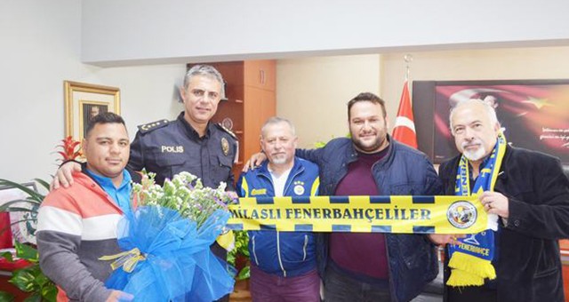 Milaslı Fenerbahçelilerden Kutlama