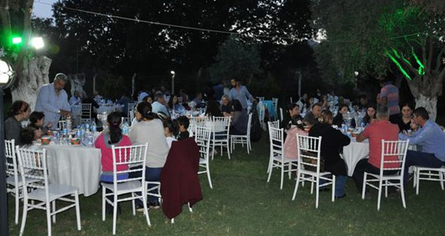 İlçe Milli Eğitim Müdürlüğü personeli iftarda bir araya geldi