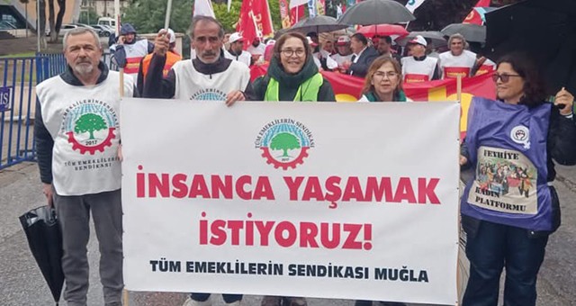 “Ağam bizimle dalga geçiyor!”