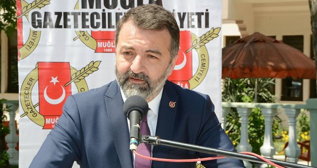 Muğla Gazeteciler Cemiyeti Başkanı Süleyman Akbulut: “RESMİ İLAN KONUSUNDA BÜYÜK MAĞDURİYET YAŞIYORUZ”