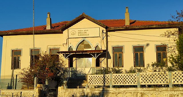 Güllük’te Eski Okul Binası Anaokuluna Dönüşüyor