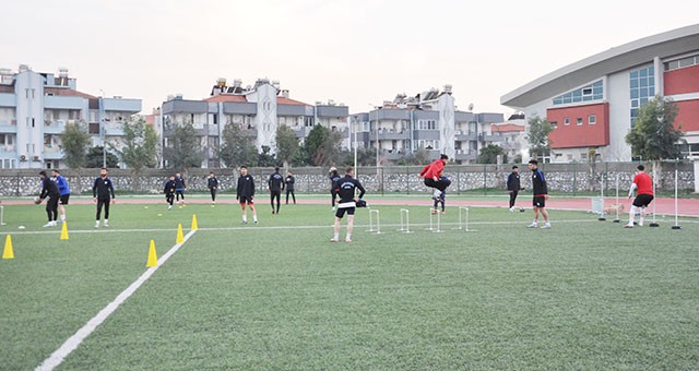 Futbolu seven herkesi Ortaca Spor maçına bekliyoruz