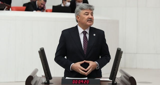 Metin Ergun Hesabıyla “NİTELİKLİ ÇOĞUNLUK ALDATMACASI”..