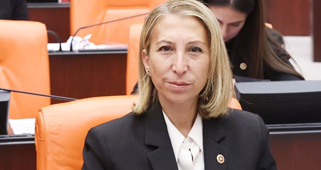 CHP Muğla Milletvekili Süreyya Öneş Derici Lojman Yetersizliğini Meclise Taşıdı, Kamu Personeli için Kira Yardımına İlişkin Kanun Teklifi Verdi