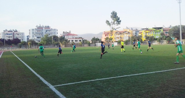 Muğlaspor- Bodrum Bitez P.D.S  karşısında faklı kazandı