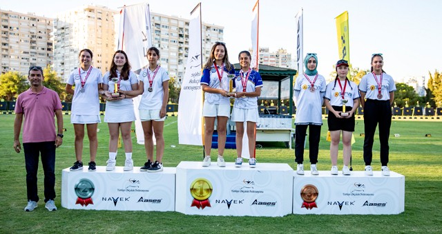 Büyükşehir Okçuları Üç Altın, Üç Gümüş Madalya Kazandı